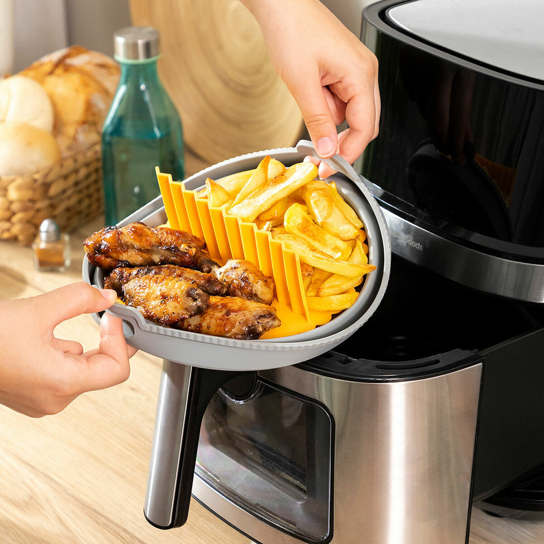 Set faltbare Silikonkörbe mit Griffen und Trennern für Heißluftfritteuse (3 Stk.) – Detailansicht 2
