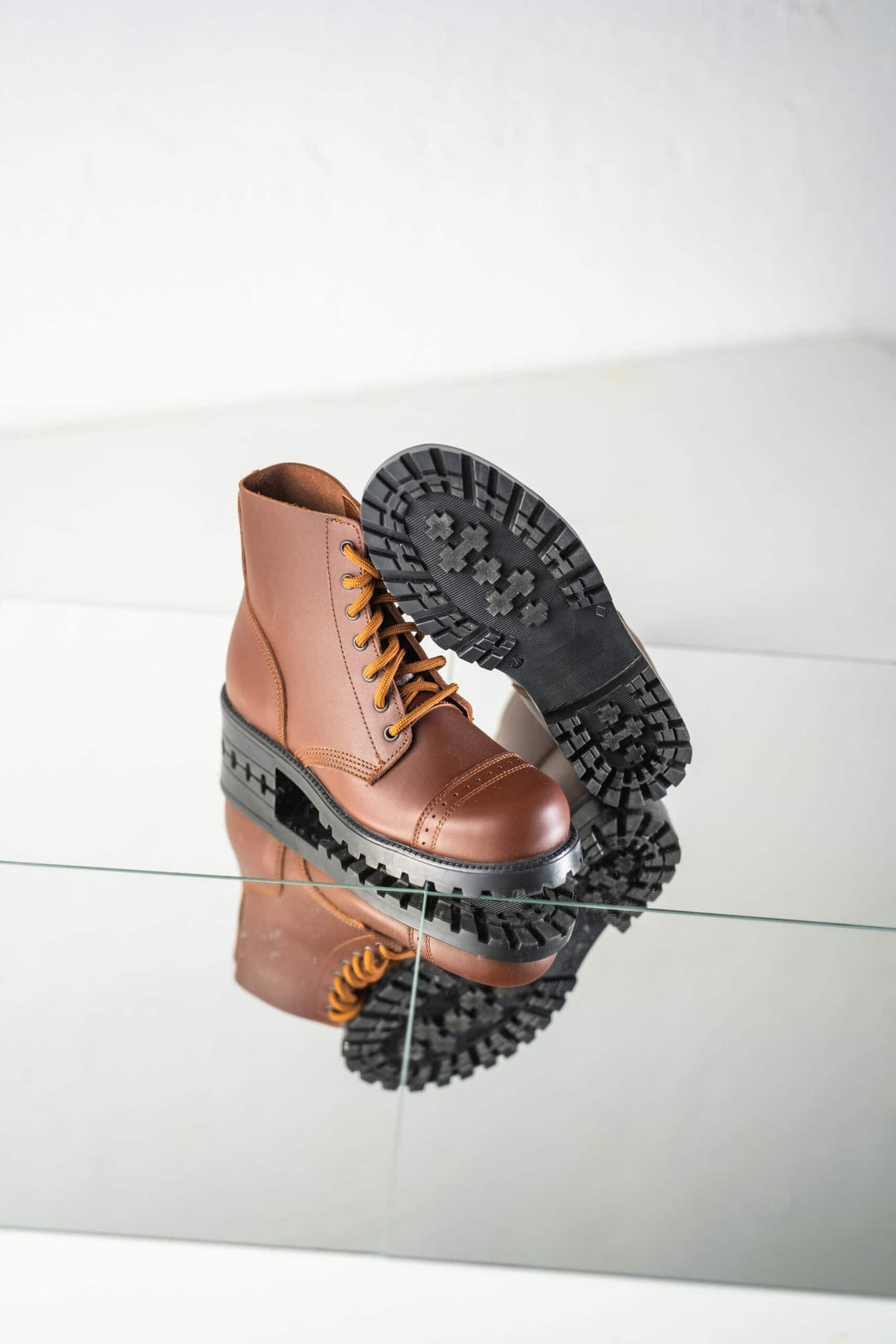 517 Fliegerstiefel – Braun – Detailansicht 1