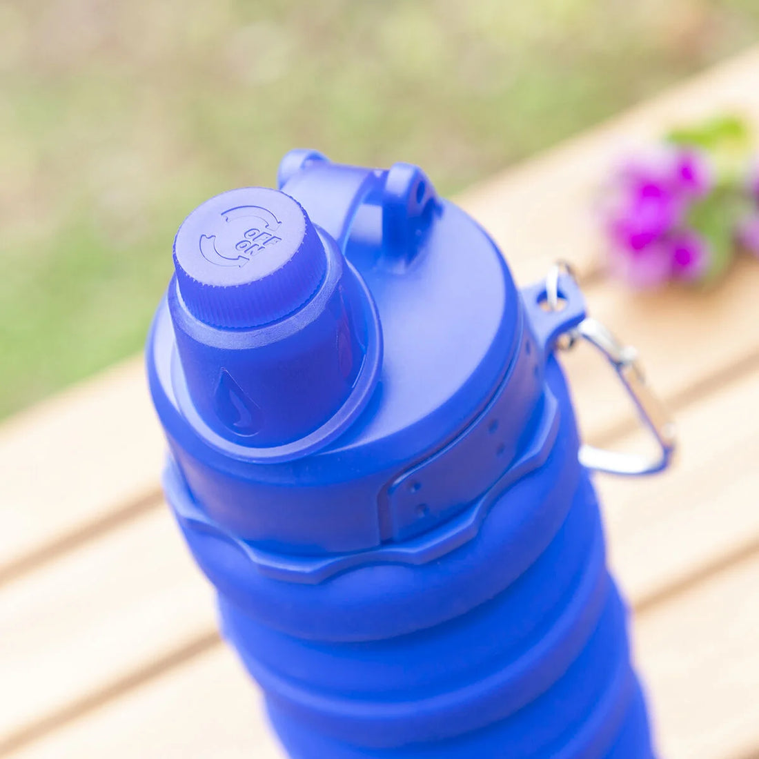 Bentle faltbare Silikon-Trinkflasche, 500 ml – Detailansicht 5