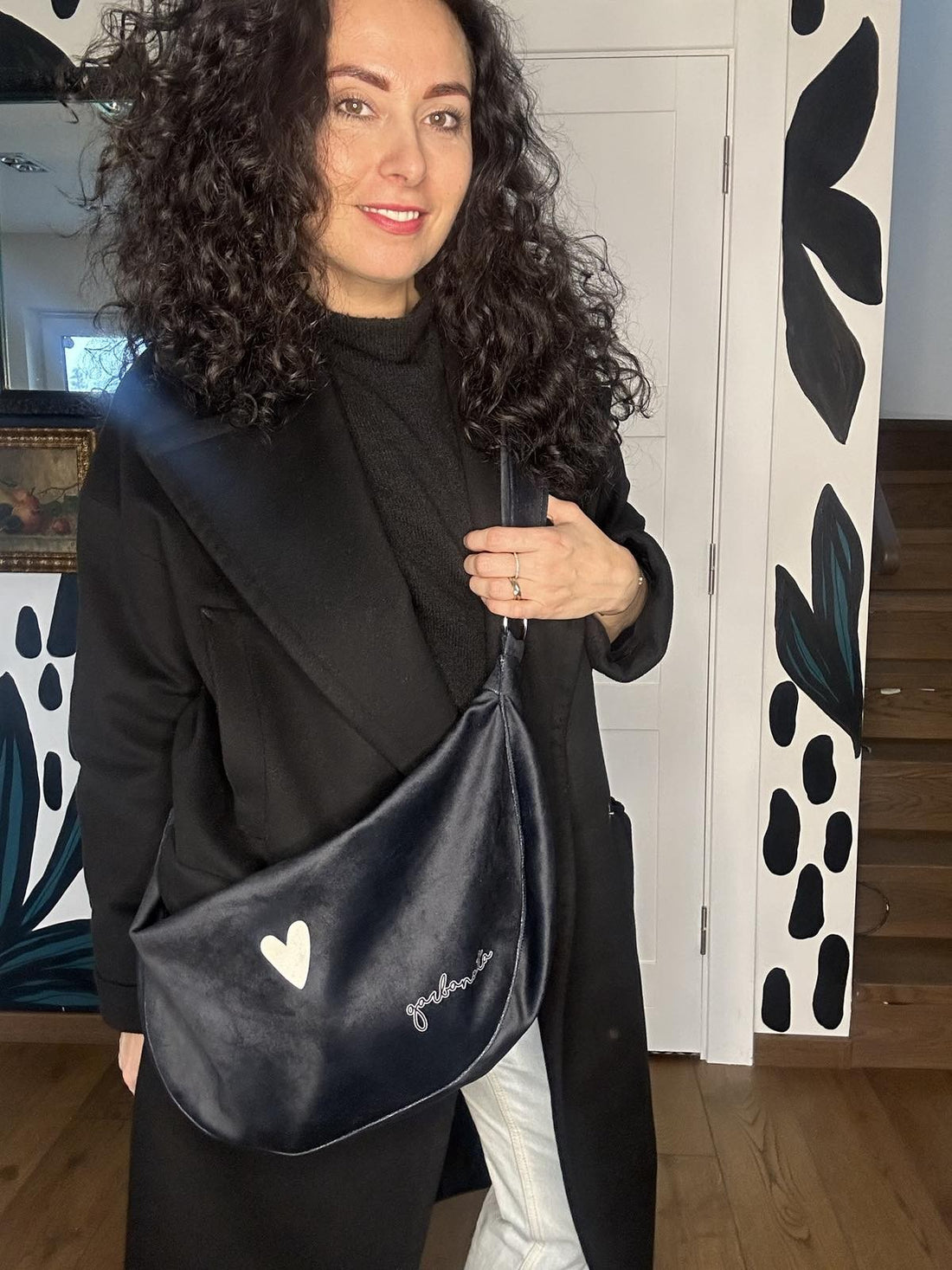 Hobo-Handtasche Heart – Schwarz – Detailansicht 2