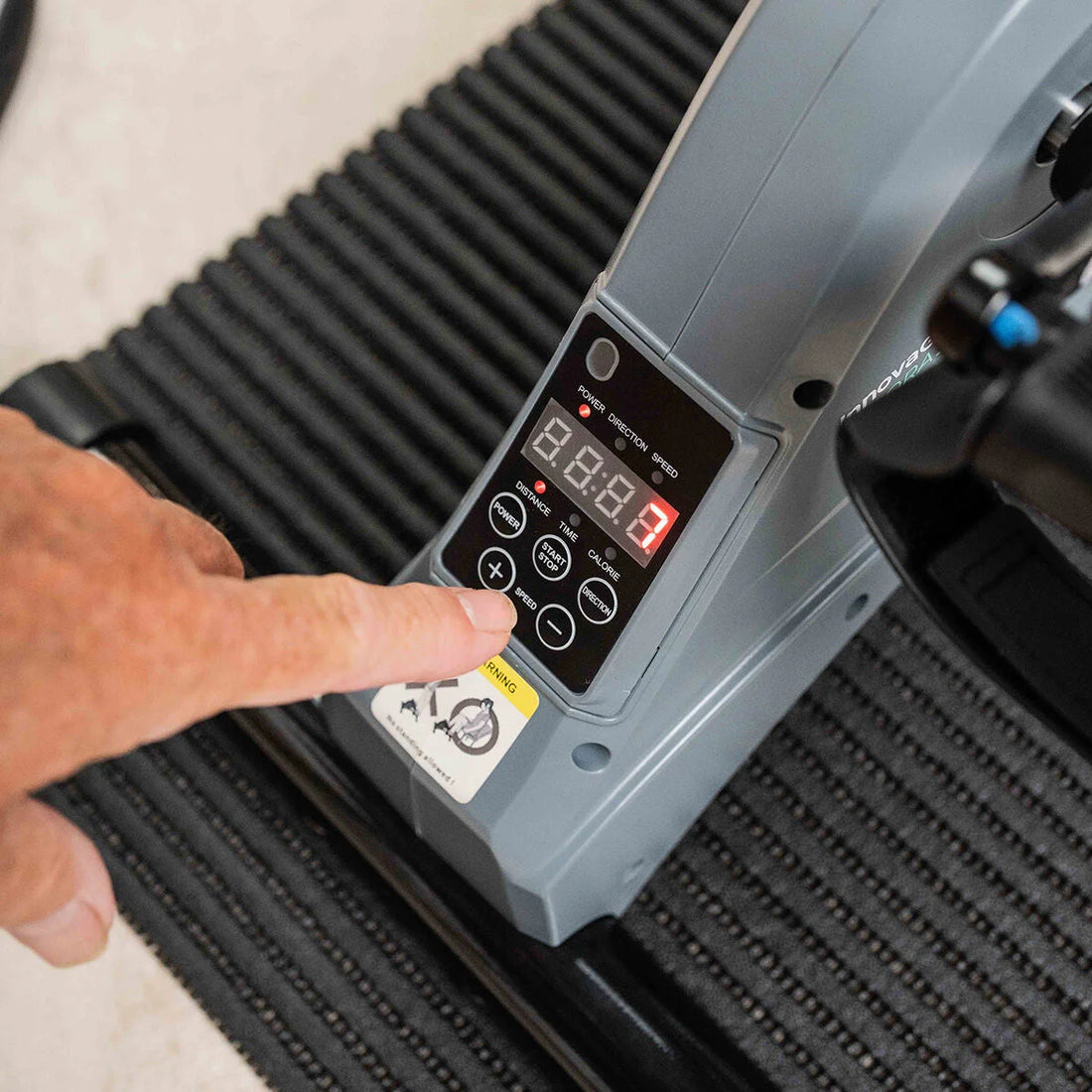 Elektrischer Pedaltrainer Velora 3000 – Detailansicht 2