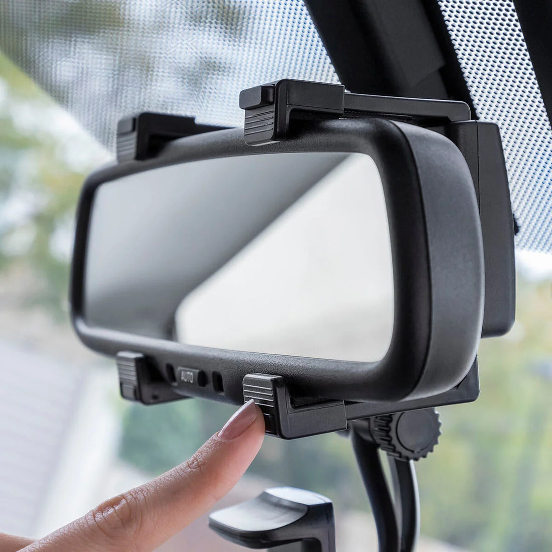 Stropp Smartphone-Halter für Rückspiegel – Detailansicht 4