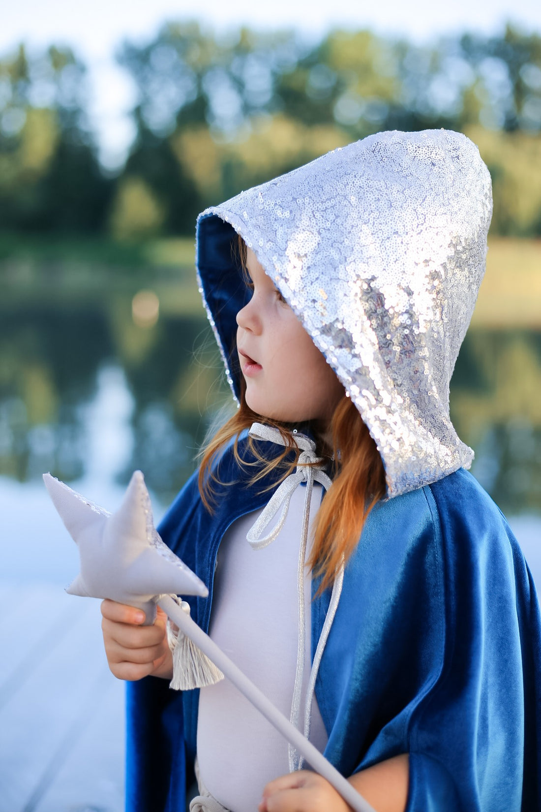 Kinder-Kostümumhang – Snow Queen, Blau – Detailansicht 4