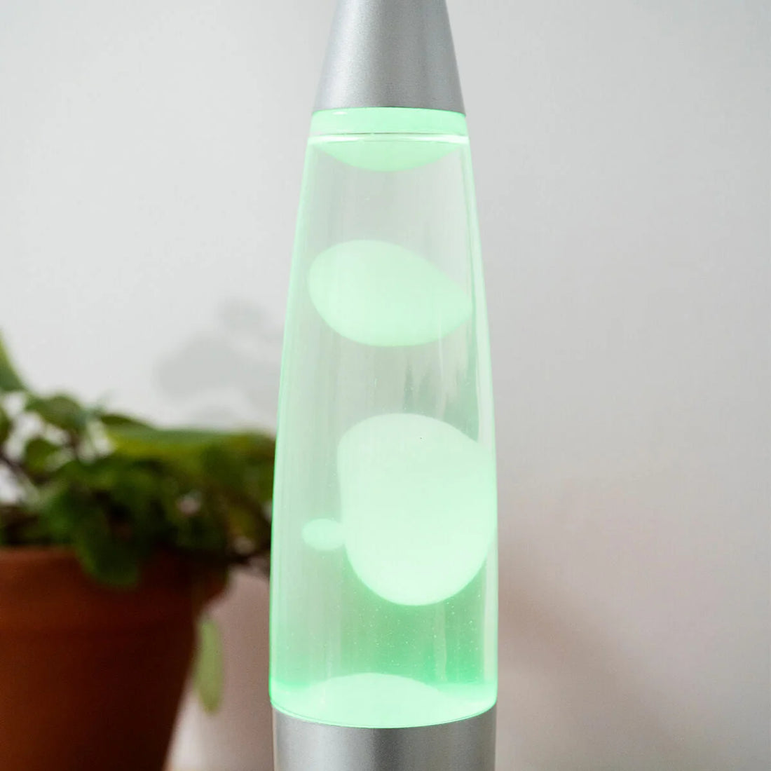 Kolemp LED-Lavalampe mit 7 Lichtfarben – Detailansicht 1