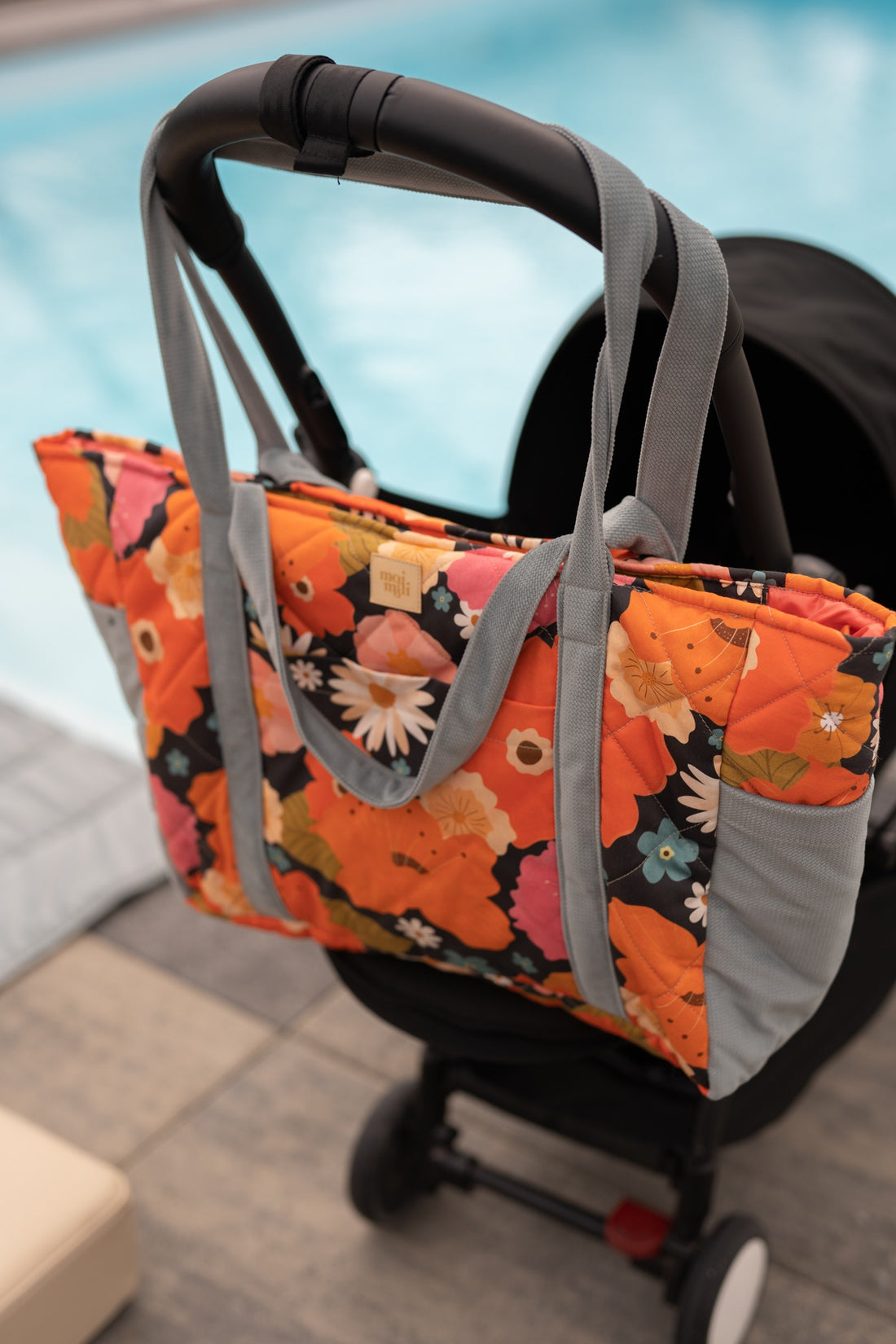 Mom- & Weekender-Tasche – Picnic With Flowers – Detailansicht 3