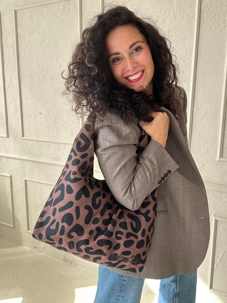 Moon Handtasche – Classic Leopard – Detailansicht 5