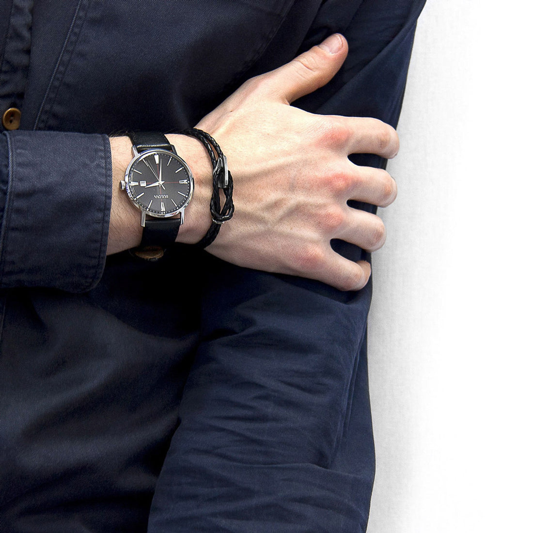Padstow Silberarmband aus geflochtenem Leder – Kohlschwarz – Detailansicht 2