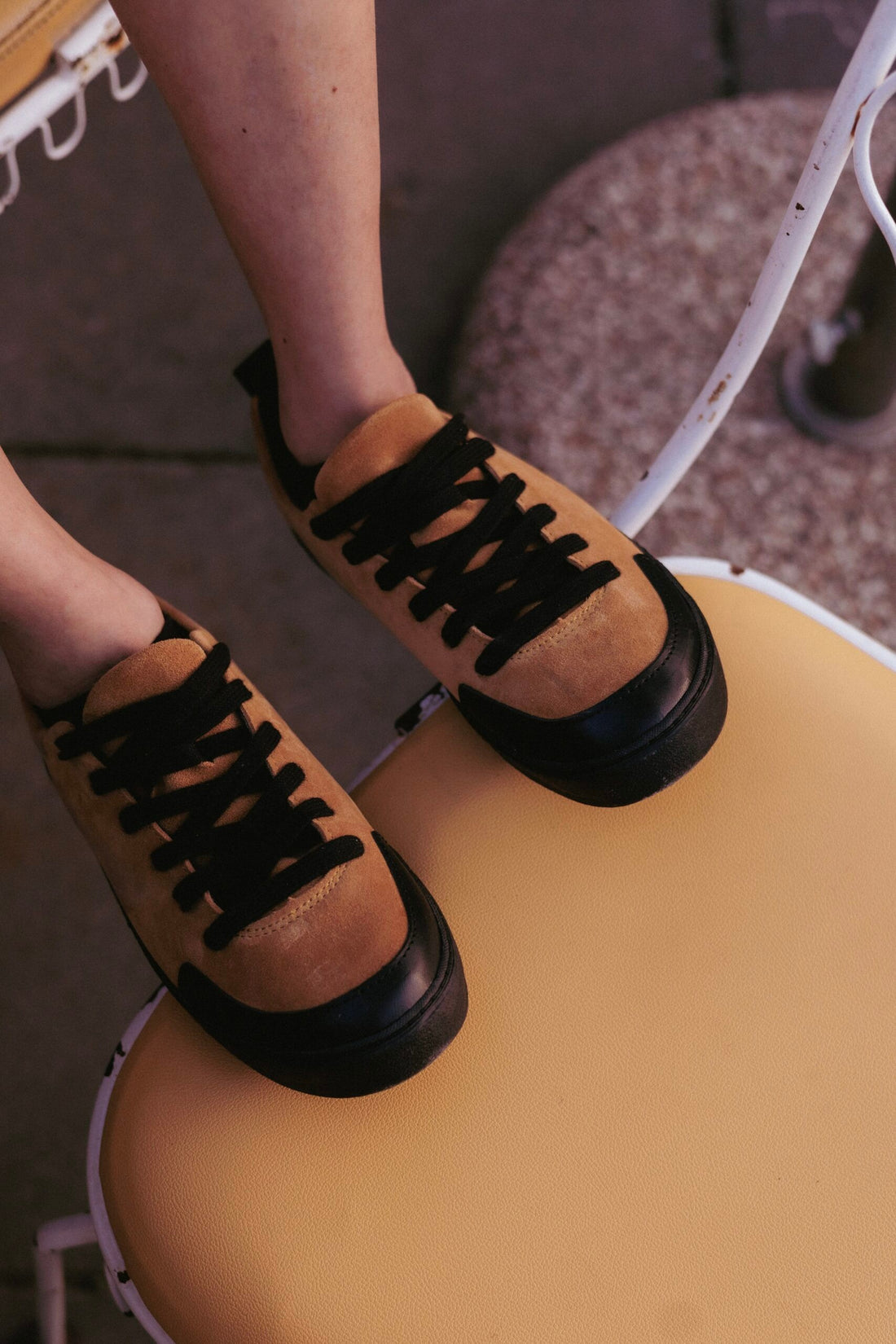 TOKU Portland Sneaker Senfgelb – Detailansicht 5
