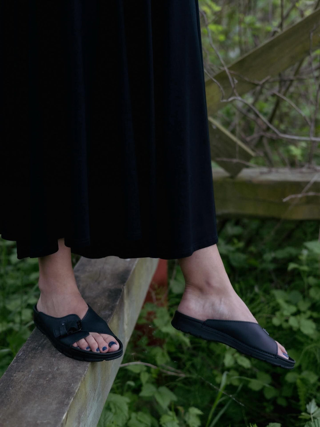 TOKU Rome Sandalen – Schwarz – Detailansicht 2