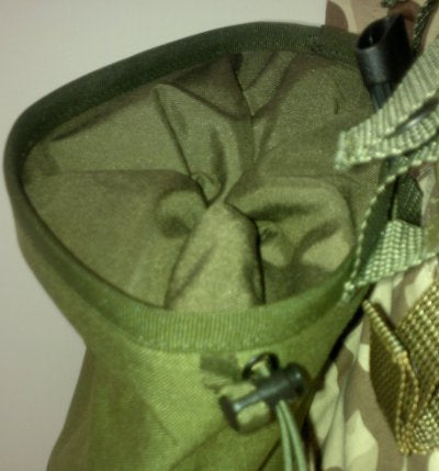 Rollbare Ausrüstungstasche, 37 cm – Militärgrün – Produktansicht 2