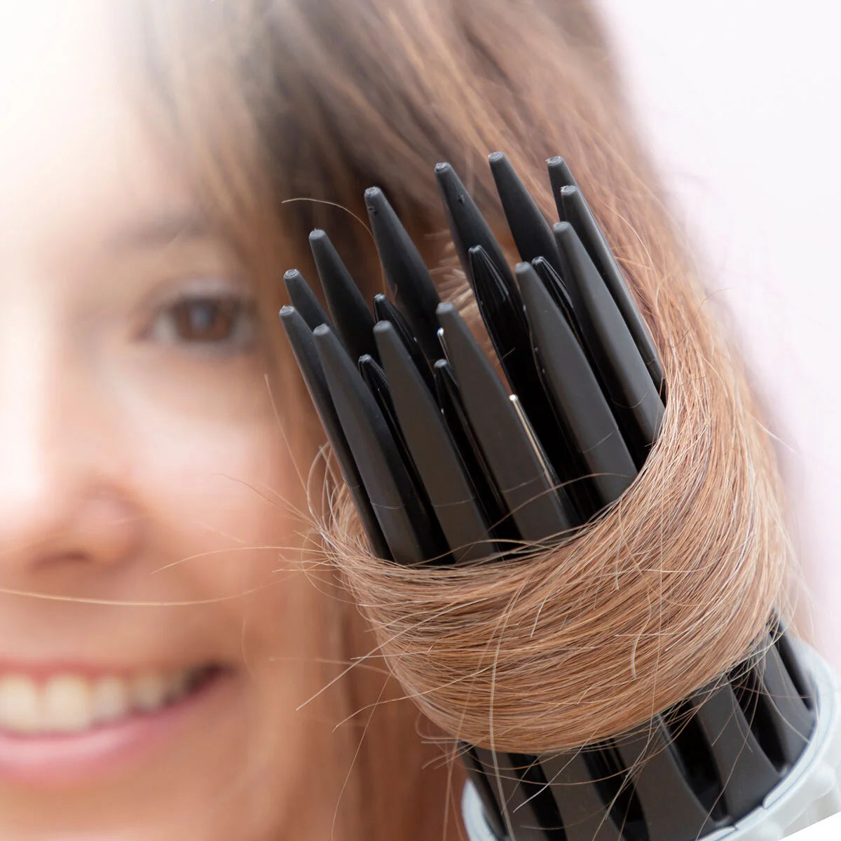 Dryple 3-in-1-Haartrockner & Lockenbürste, 550 W – Produktansicht 3