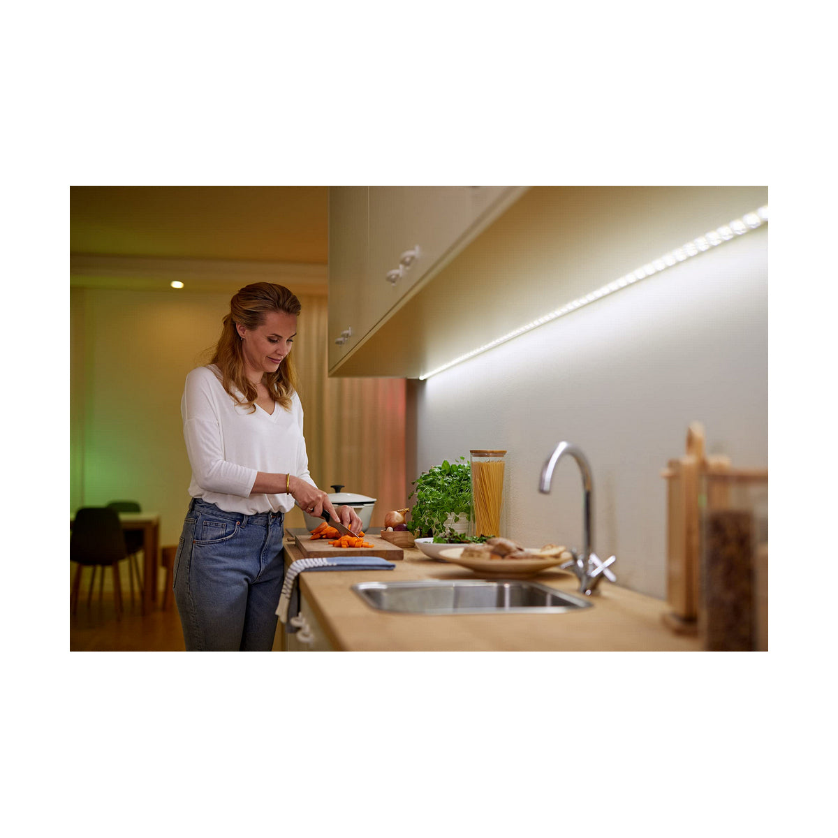 V11H7978EF8A55F977A711D47FBD4A335219R3322002P5