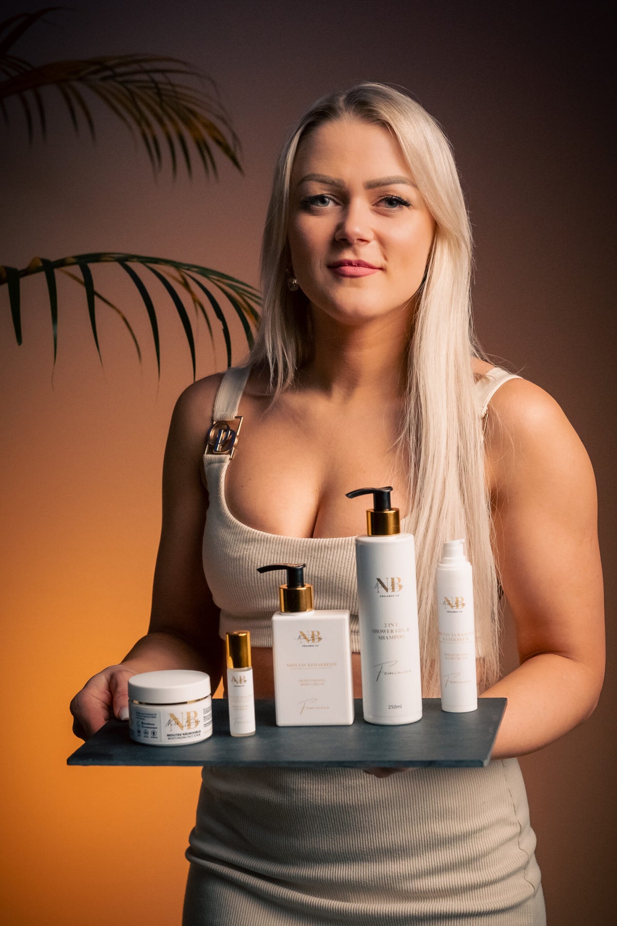 Feuchtigkeitsspendendes Augenserum, 15 ml – Produktansicht 2