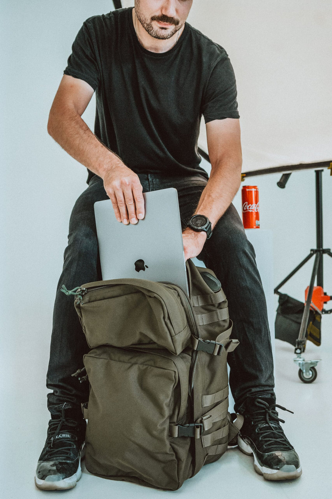 Galvi-Linda Rucksack 039 – Olivgrün – Detailansicht 1