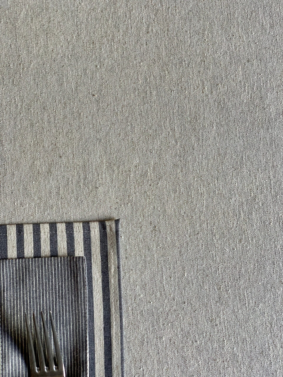 Rechteckige Tischdecke aus recyceltem Stoff – Nord 3 – Produktansicht 4