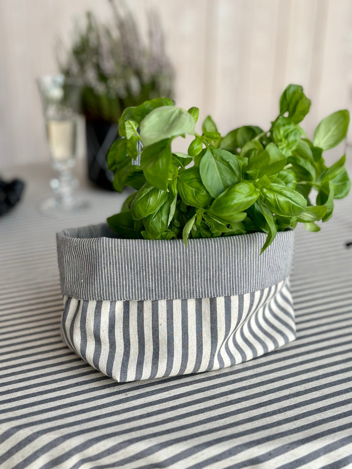 Rechteckige Tischdecke aus recyceltem Stoff – Nord 1 – Produktansicht 4