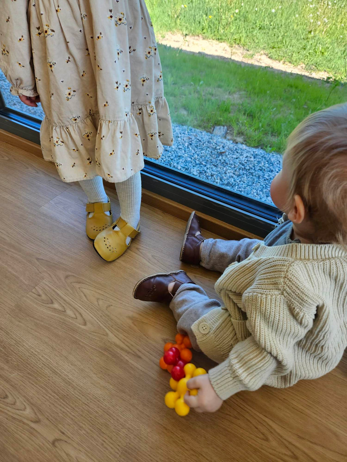 Mutsu Kinderhausschuhe – Gelb – Produktansicht 2