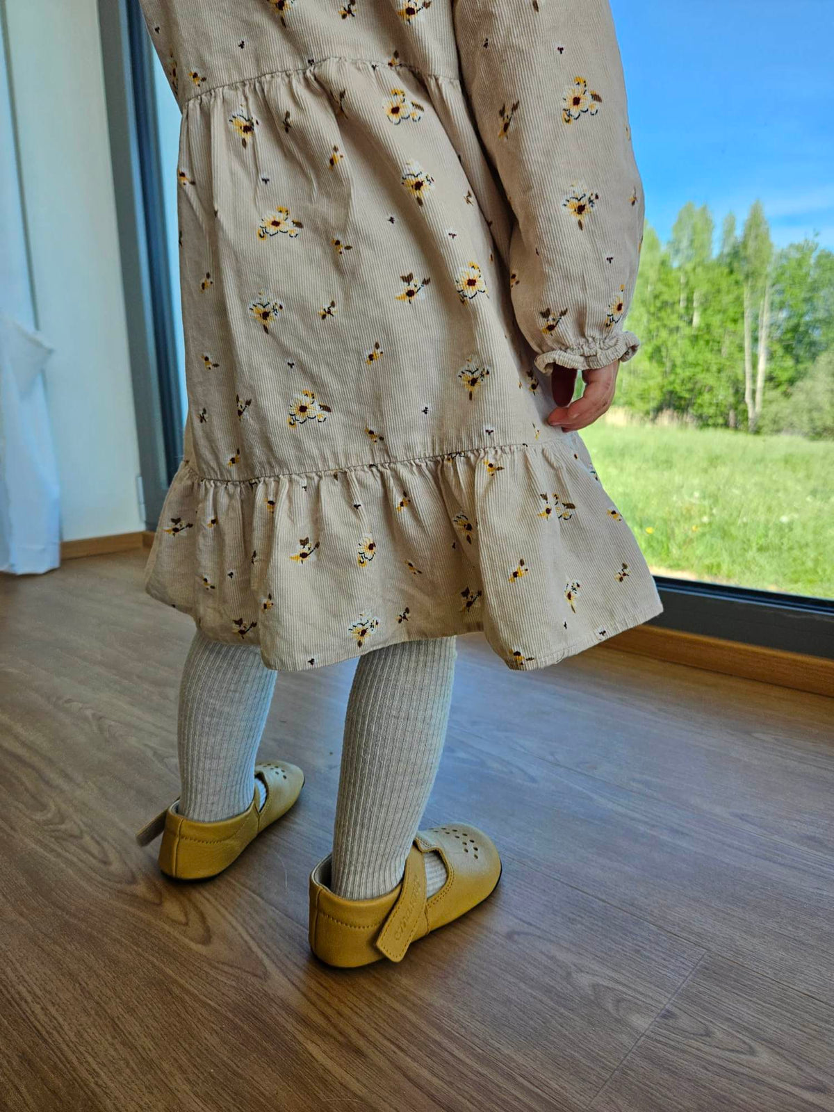 Mutsu Kinderhausschuhe – Gelb – Produktansicht 3