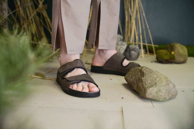 Madise Sandalen – Braun – Detailansicht 1