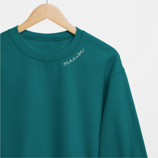 Bio-Baumwoll-Sweatshirt mit besticktem Kragen "Vanaisa" (EE) – Produktansicht 3