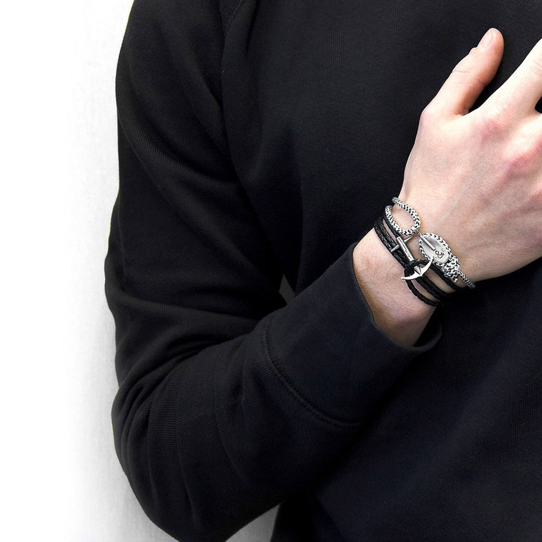 Admiral Anchor Silberarmband aus geflochtenem Leder – Kohlschwarz – Detailansicht 1