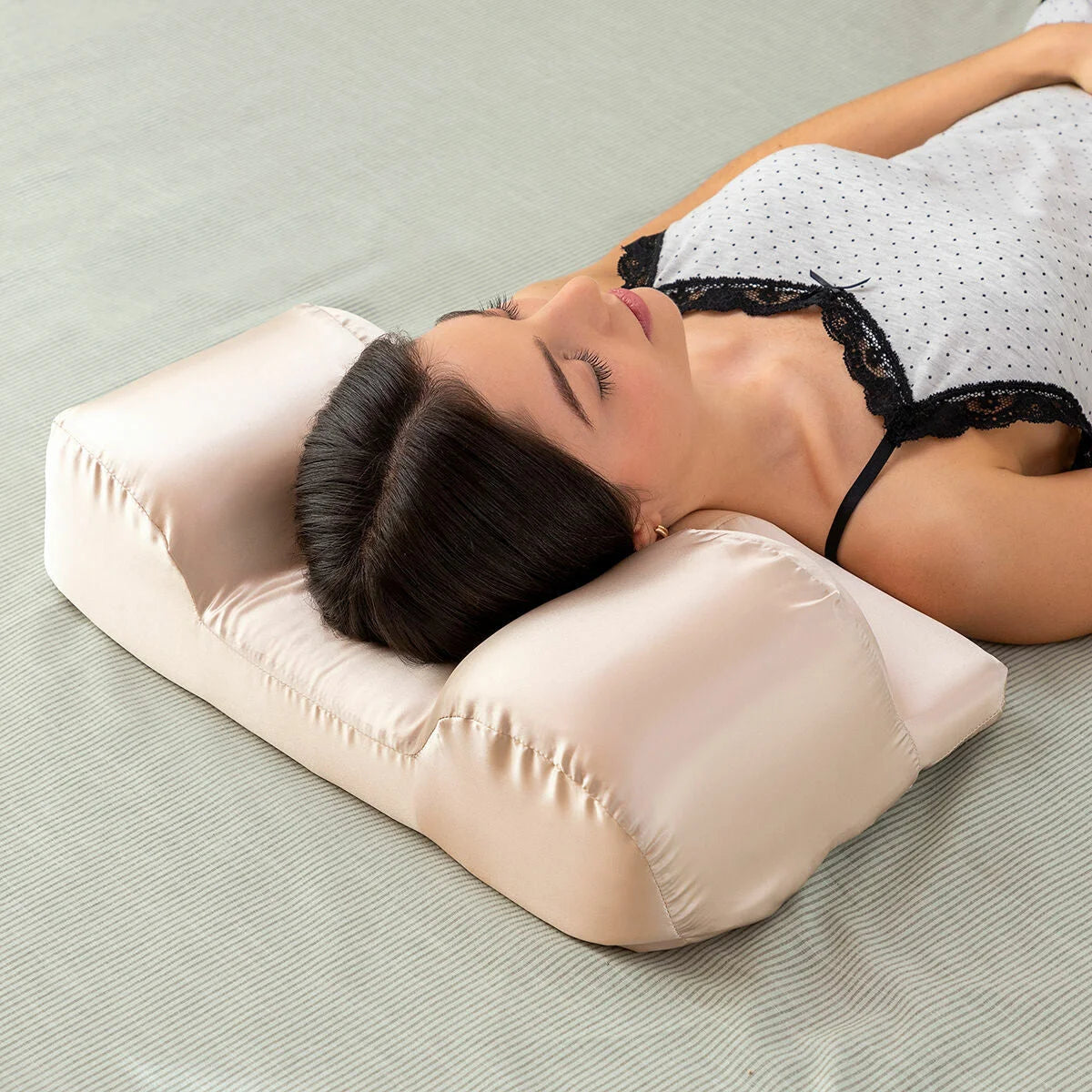 Youthlow ergonomisches Nackenkissen mit Satinbezug