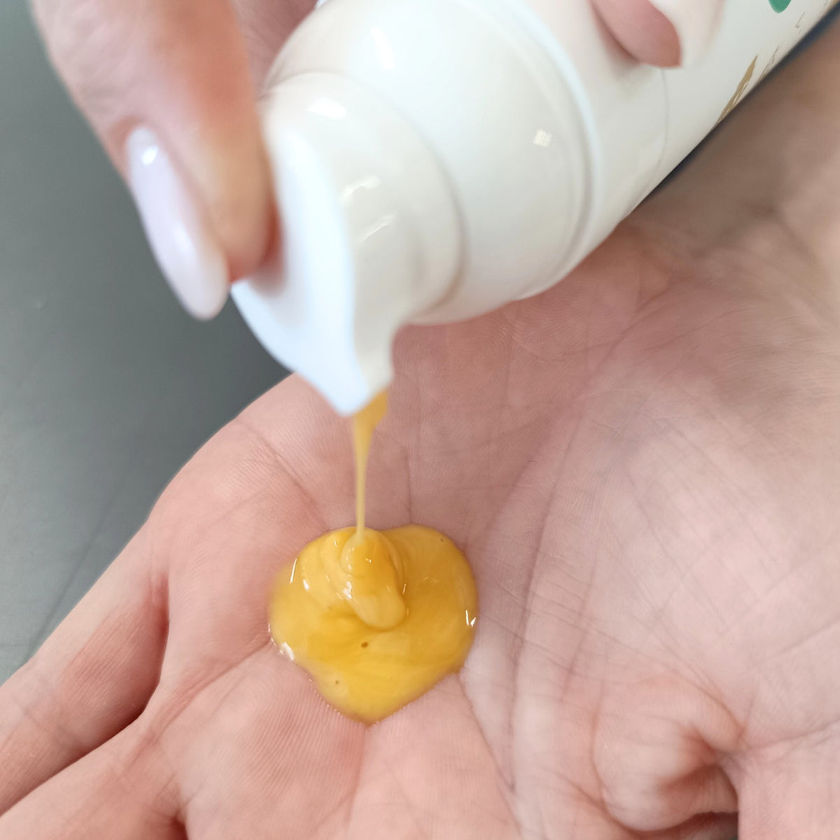 Straffende Cellulite – Creme Supermodel 2.0, 100 ml – Produktansicht 2