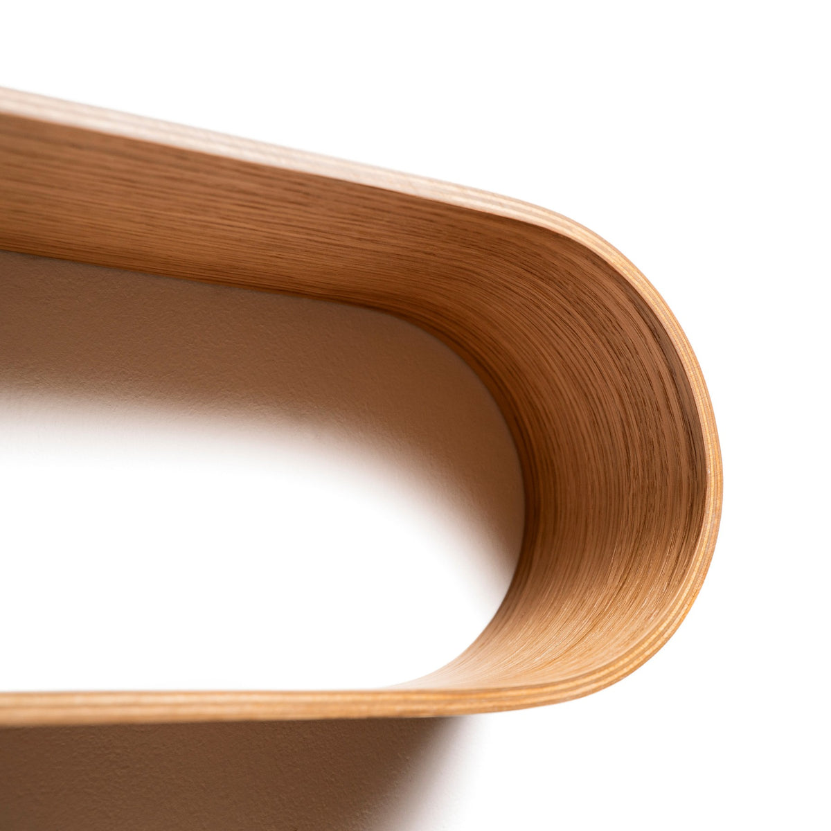 Schwebendes Wandregal aus Holz – Oval – Produktansicht 3