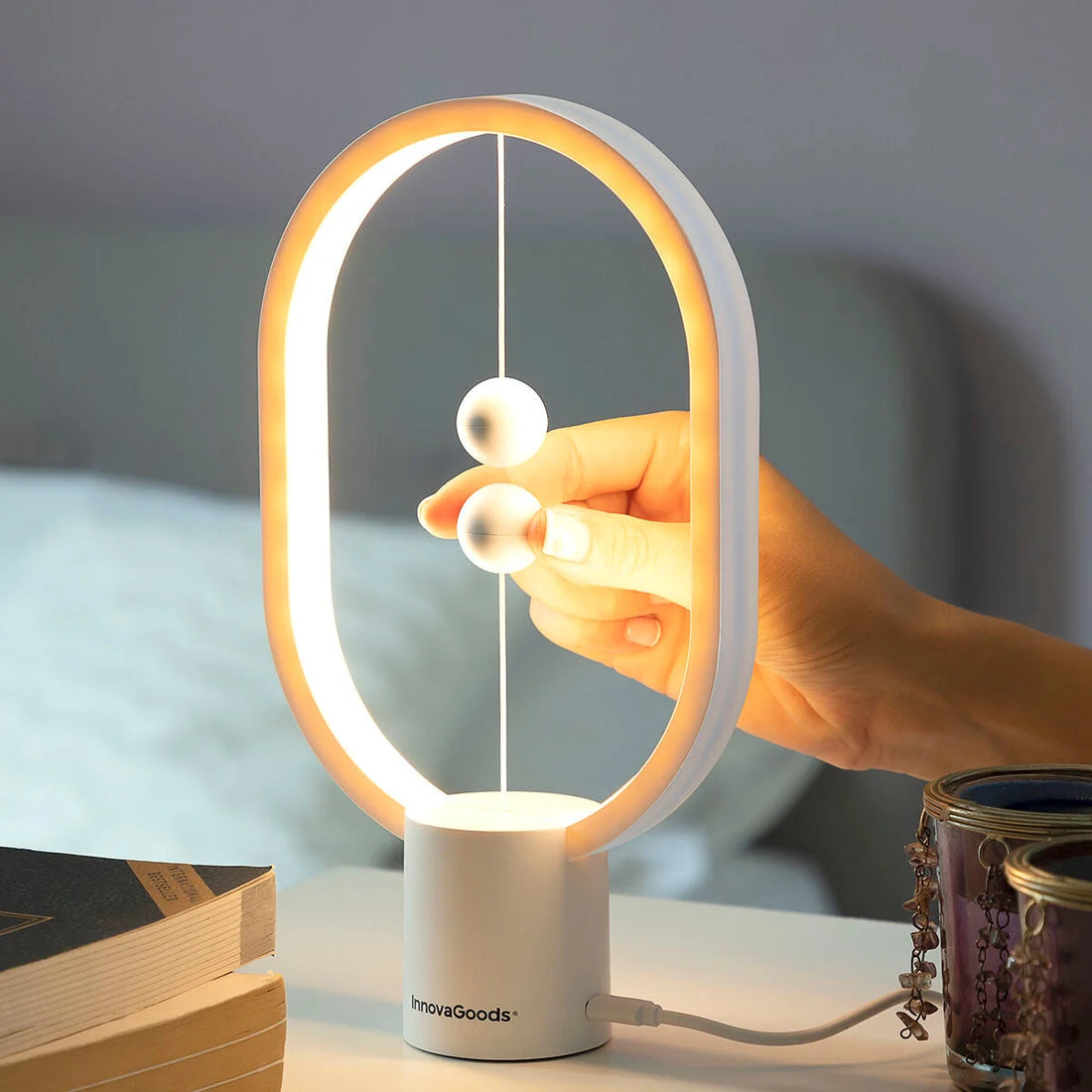 LED-Gleichgewichtslampe Magilum mit Magnetschalter – Detailansicht 4