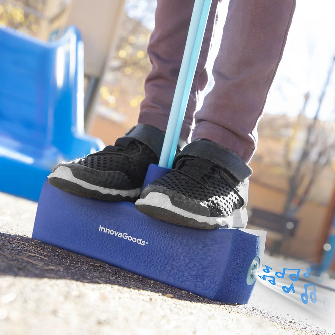 Pogospringer Funp – Blau, bis 70 kg – Detailansicht 1