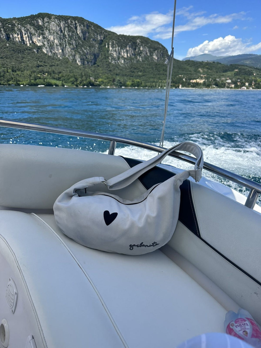 Hobo-Handtasche Heart – Weiß – Detailansicht 5