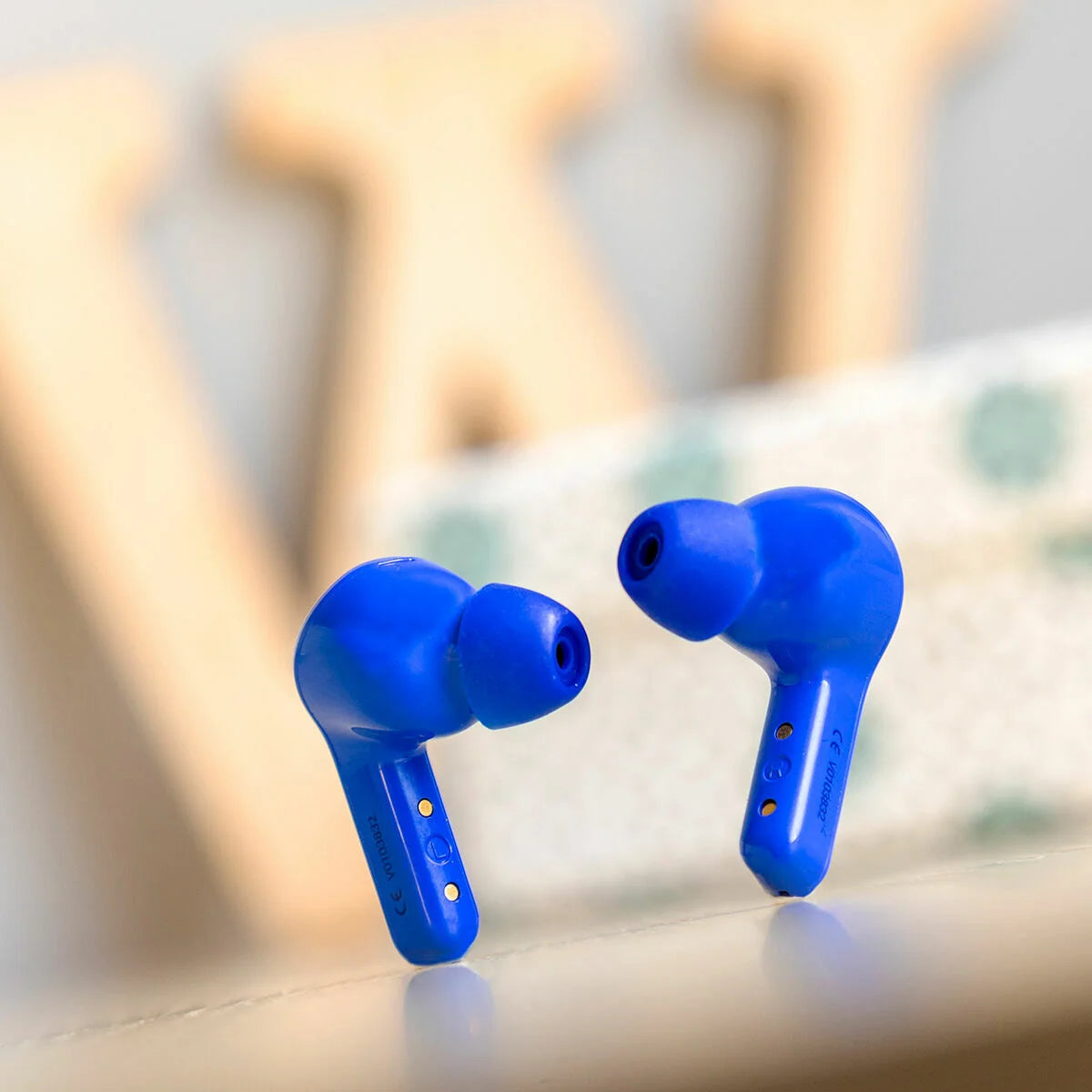 Kabellose In-Ear-Kopfhörer Blue mit Ladebox – Produktansicht 2