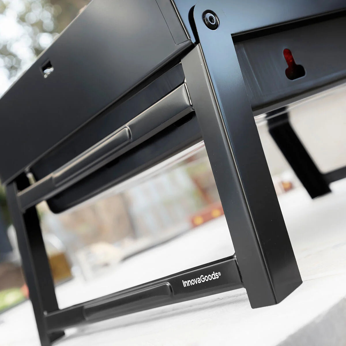 BearBQ klappbarer Holzkohlegrill – Produktansicht 5