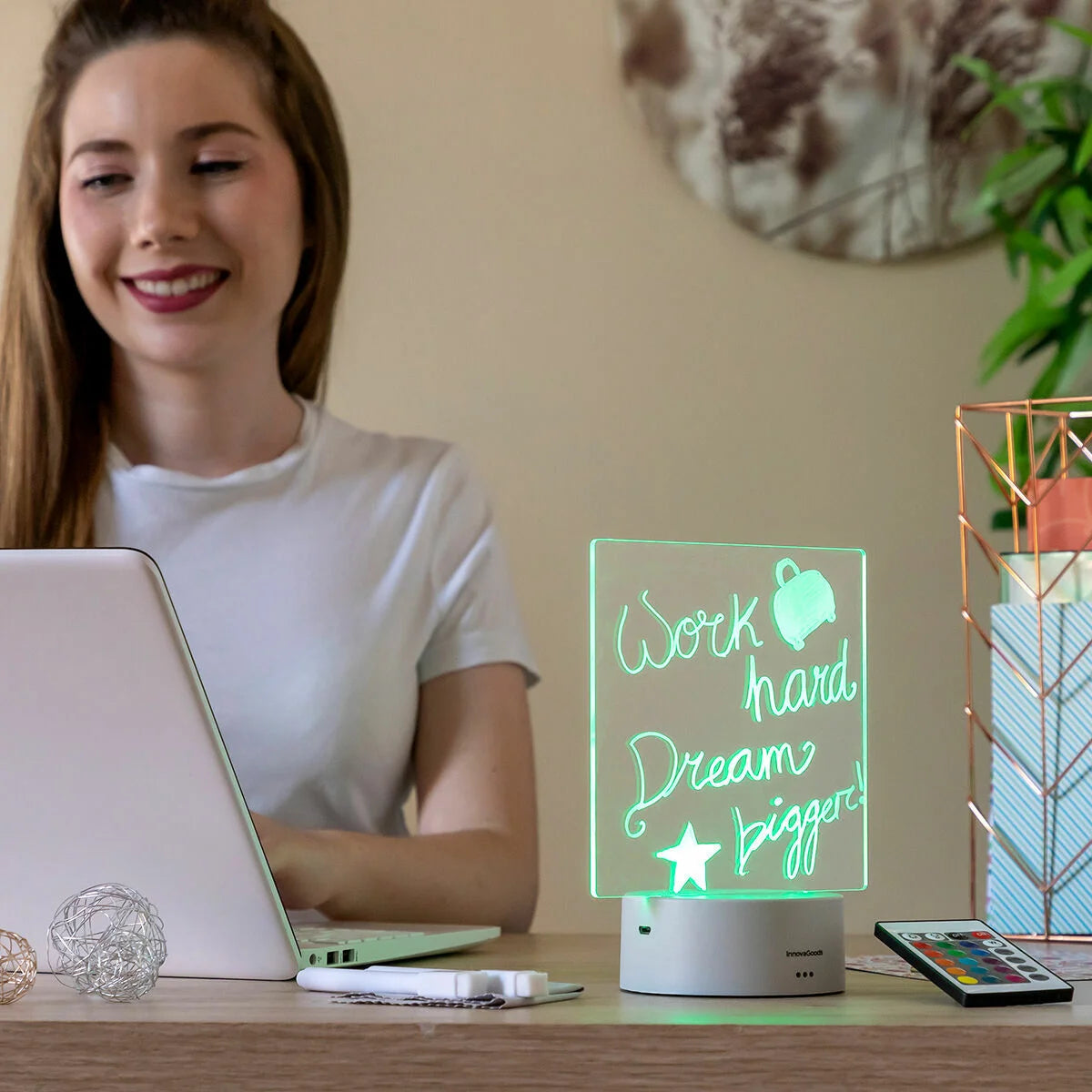 Lemo LED-Notiztafel mit transparentem Schreibfeld