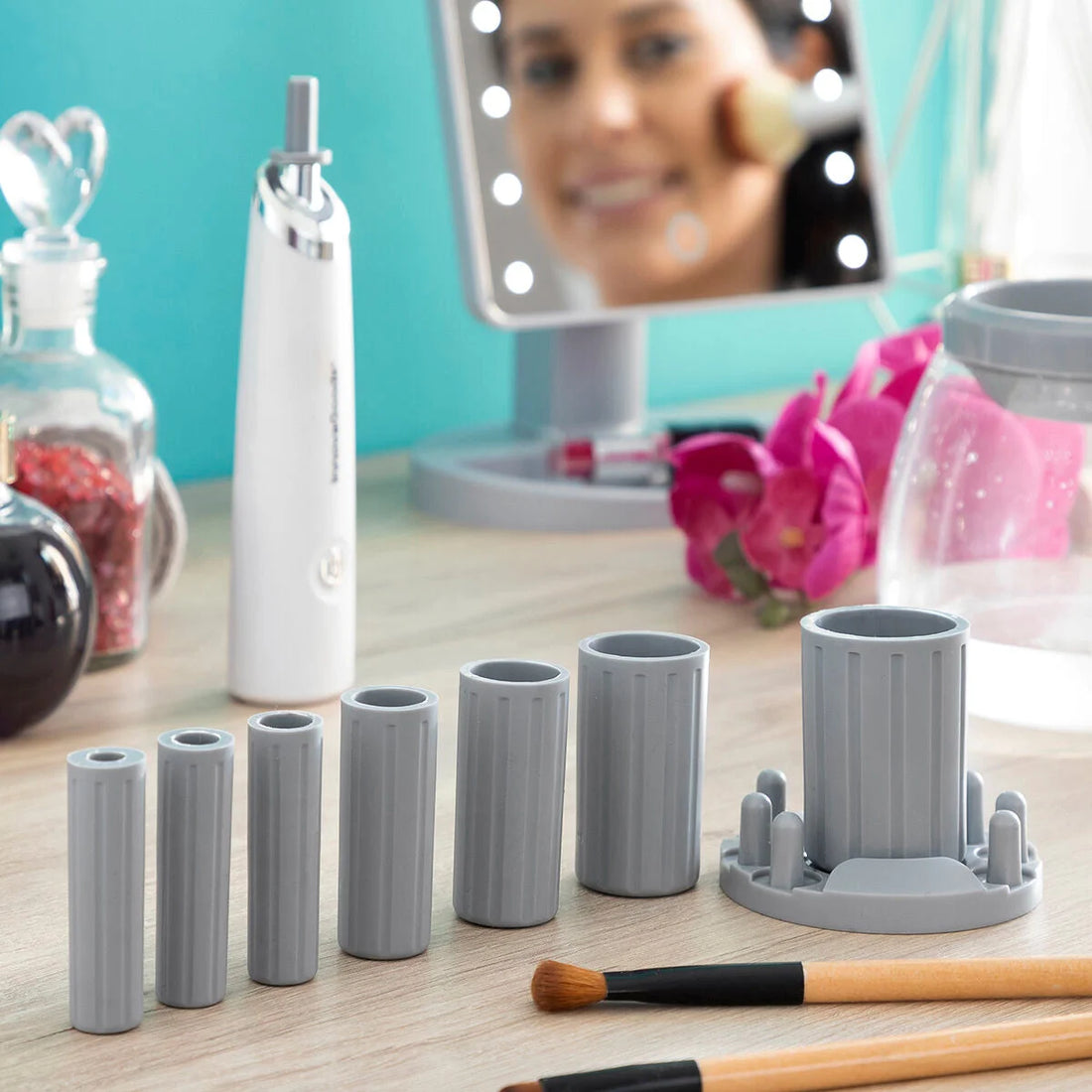 Automatischer Make-up-Pinselreiniger und -trockner Maklin – Detailansicht 4