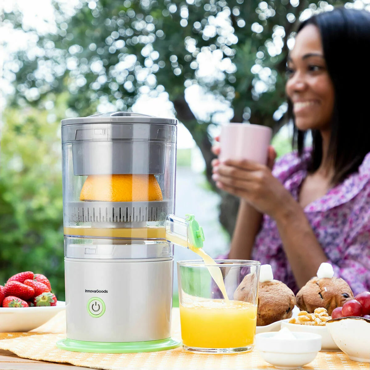 Juisso elektrische Zitruspresse, 250 ml – Produktansicht 2