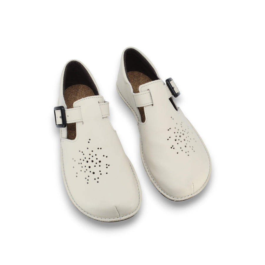 Kuuda Schuhe – Weiß