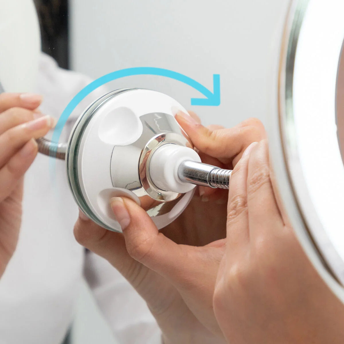 LED-Vergrößerungsspiegel Mizoom mit Saugnapf – Produktansicht 5