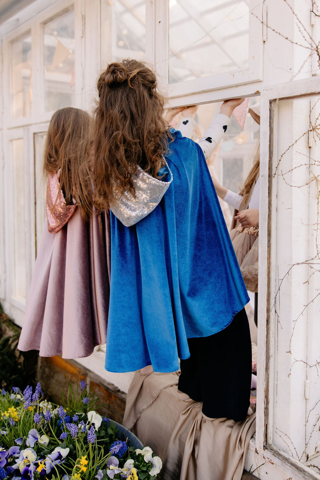 Kinder-Kostümumhang – Snow Queen, Blau – Detailansicht 5