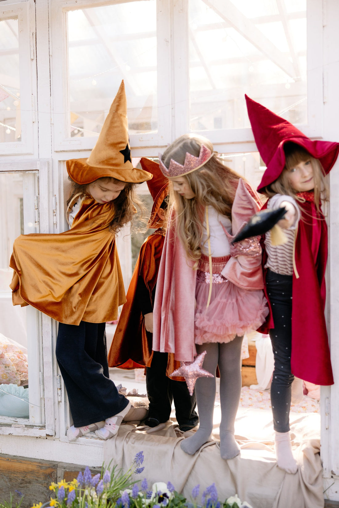 Kinder-Kostümumhang – Golden Riding Hood, Gold – Detailansicht 4