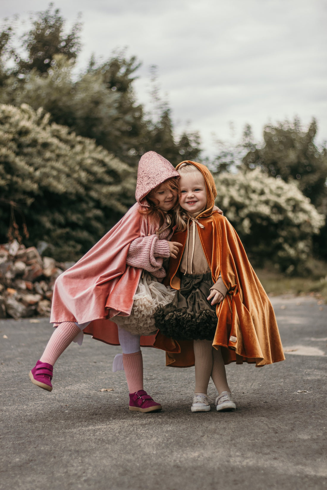 Kinder-Kostümumhang – Pink Riding Hood, Rosa – Detailansicht 3