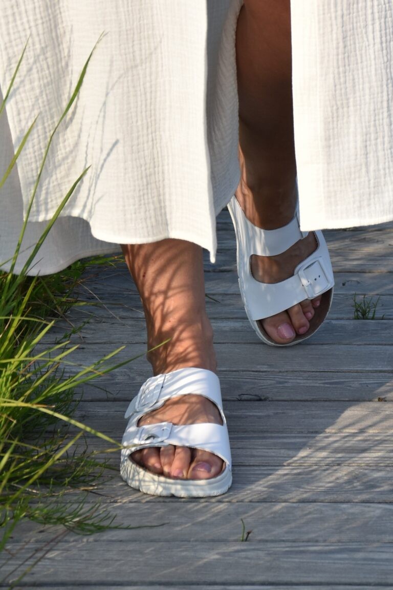 Meeliku Sandalen – Weiß – Produktansicht 3