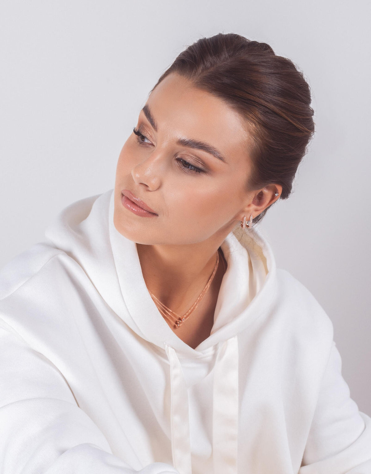 Metropolitan Glow White ZC L Ohrringe – Produktansicht 3