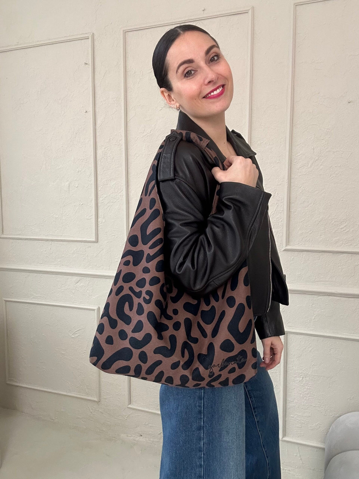 Moon Handtasche – Classic Leopard – Produktansicht 4