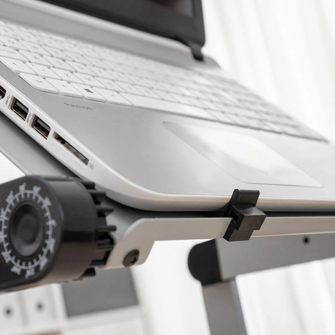 Einstellbarer Laptop-Tisch mit mehreren Positionen Omnible – Detailansicht 3