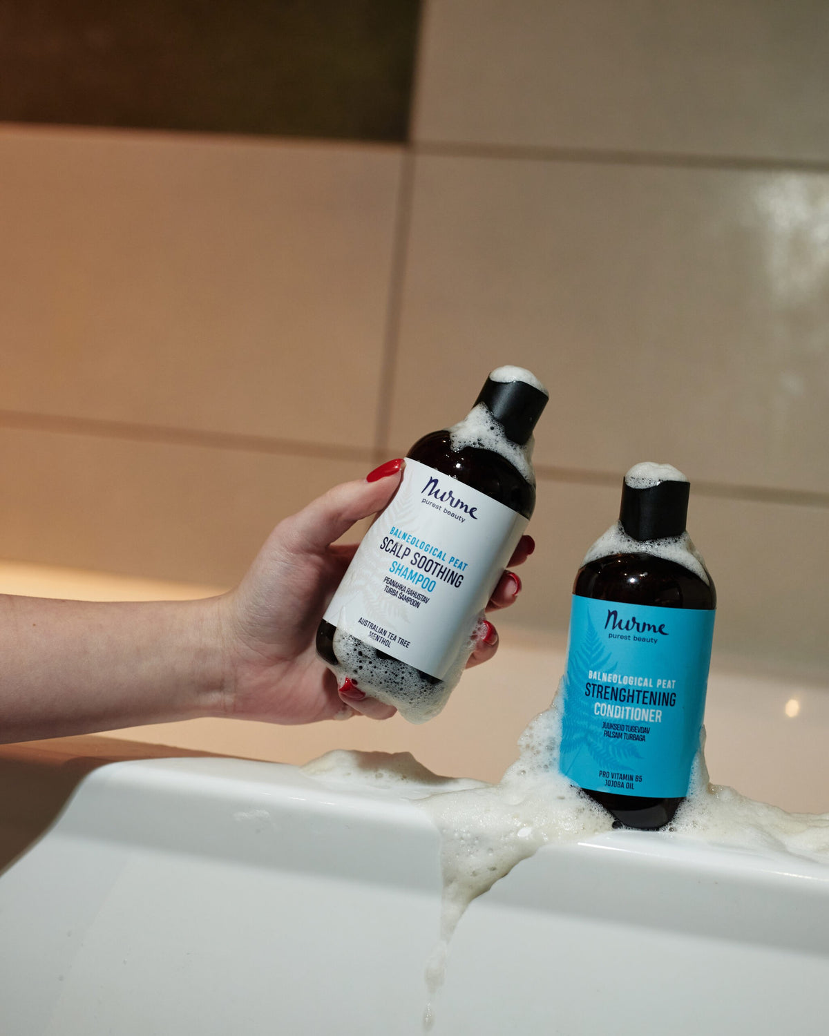 Palneological Beruhigendes Torf – Shampoo für die Kopfhaut, 250 ml – Produktansicht 3