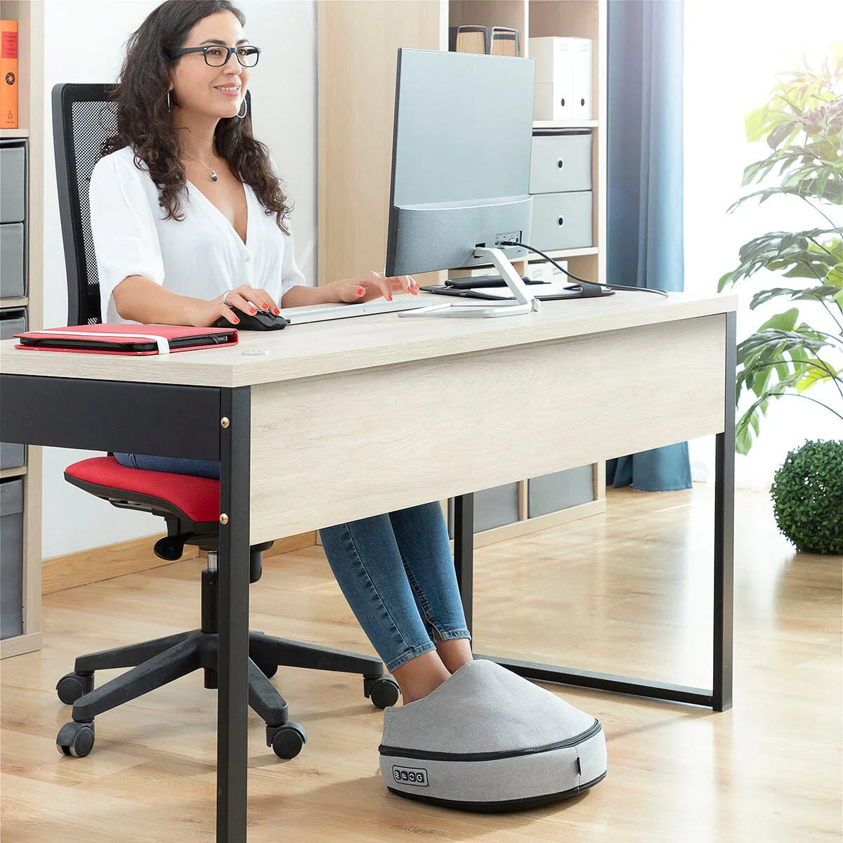 Futsa Shiatsu-Massagegerät 2 in 1 mit Wärmefunktion – Produktansicht 3