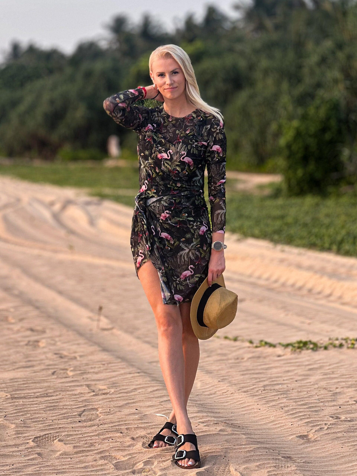 Durchbräunendes Langarmshirt Eeva Tropics – Produktansicht 2