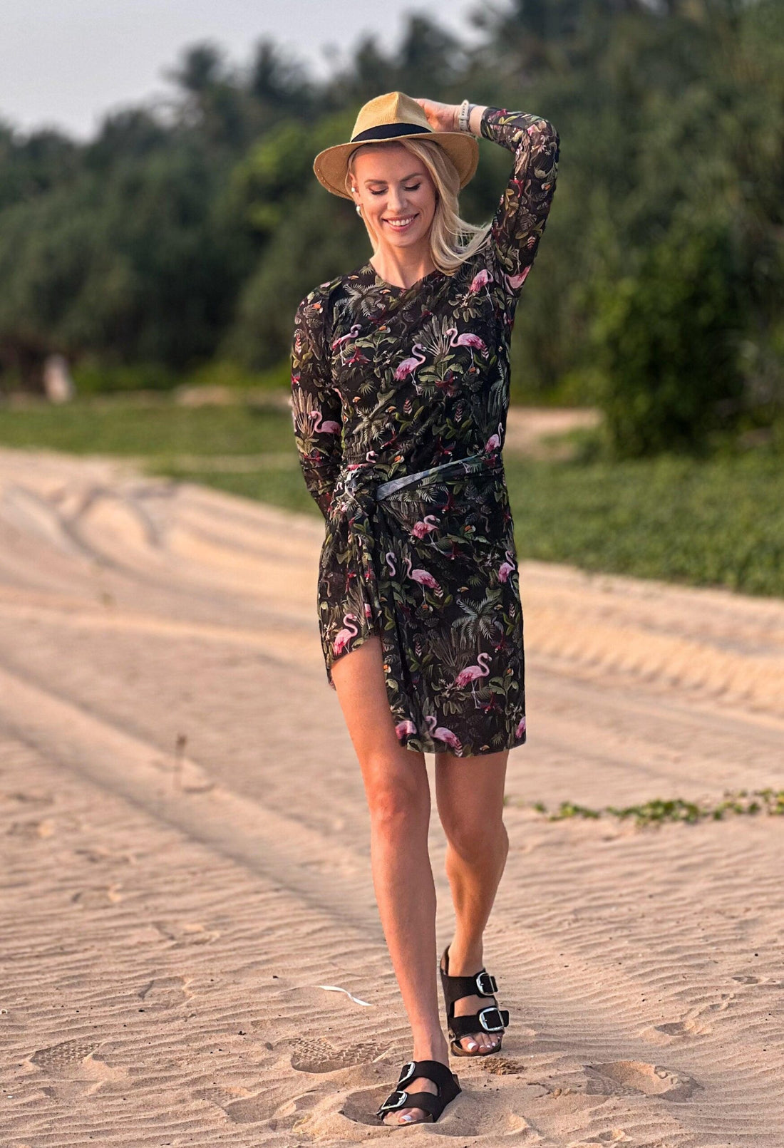Durchbräunender Sarong Eeva Tropics – Detailansicht 1