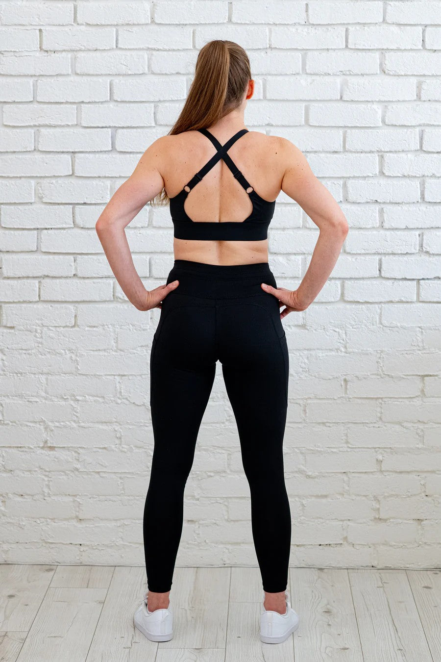 Sport-BH „Zipper Heaven“ – Schwarz – Produktansicht 4